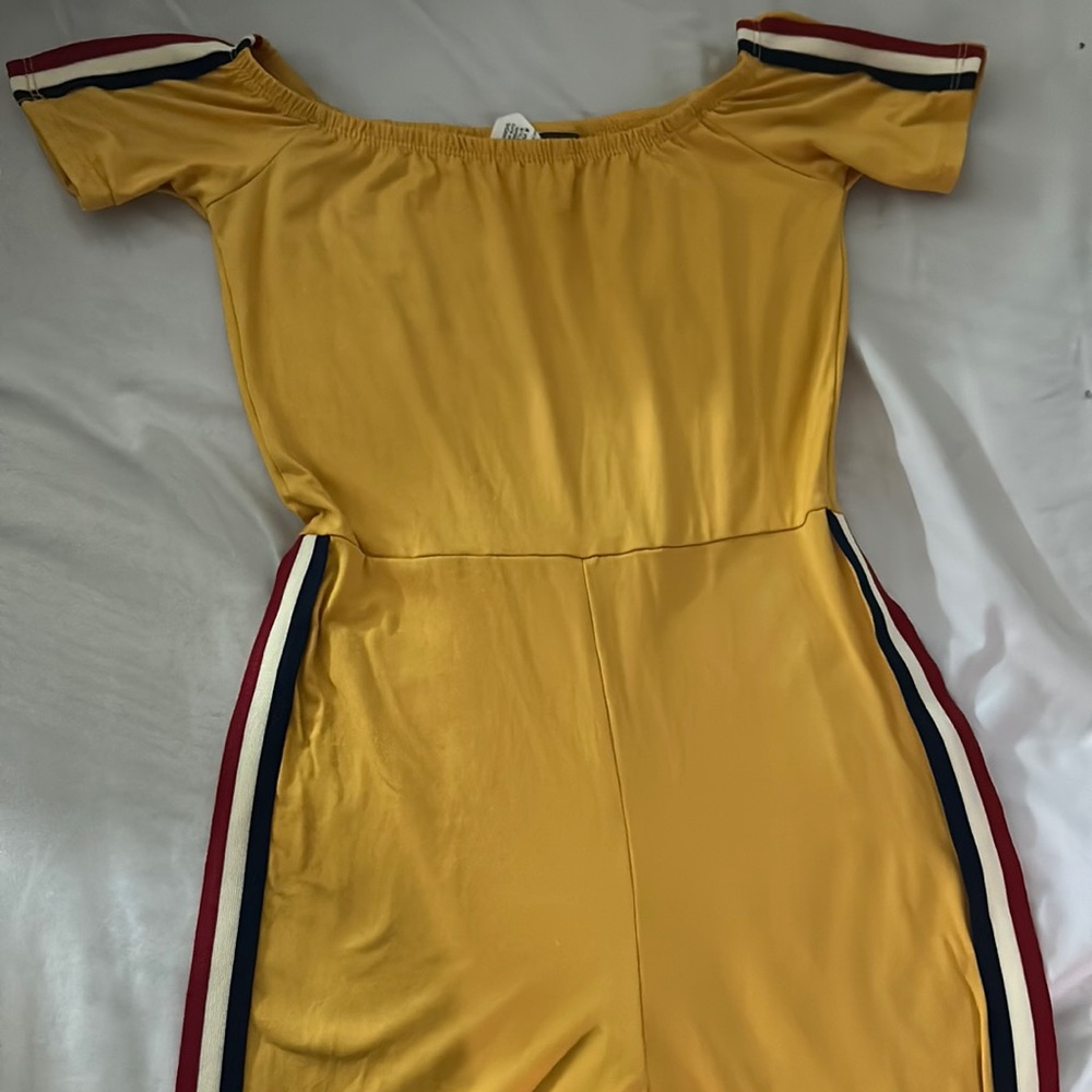 Small yellow jumpsuit